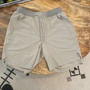 License to Train Linerless Short 7"-Raw Linen-S